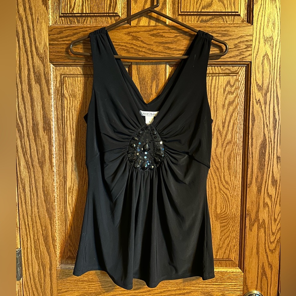Timeless White House Black Market Women’s Top